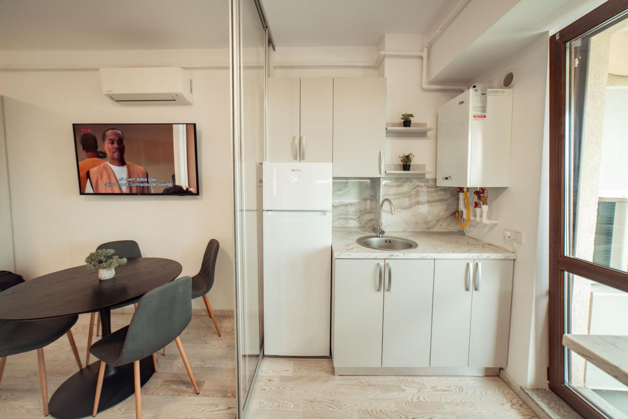 Cozy Aparthotel - Ultracentral Luxury Apartments Iasi Luaran gambar